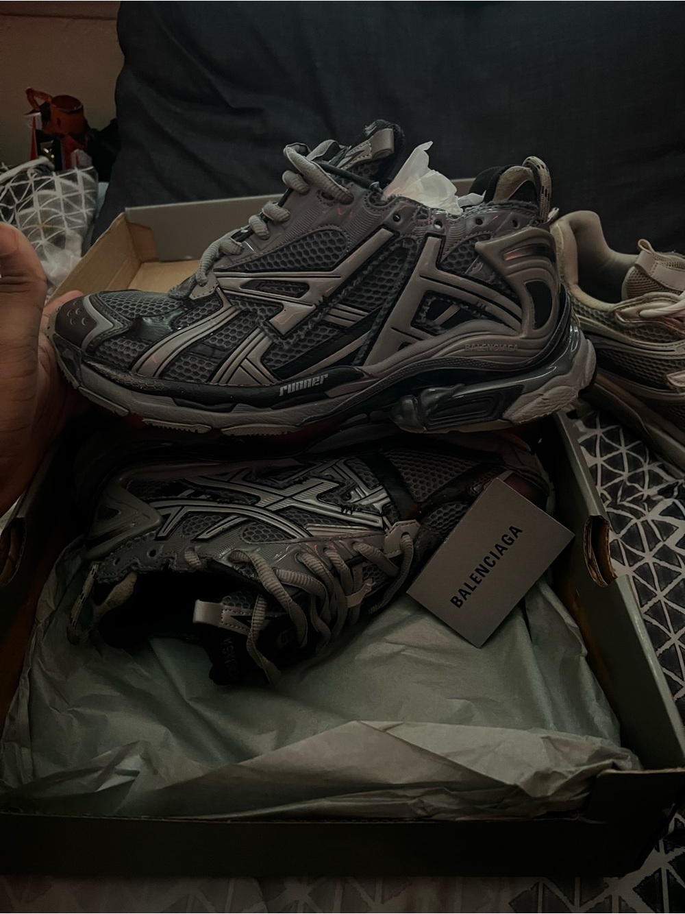 Men's Performance Running Shoes - Black/Grey size 8 - Picture 2 of 9